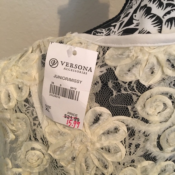 🎁2/$12 NWT VERSONA XL LIGHT YELLOW FLORAL CAP SLEEVE SHEER TOP & ADJUS TANK TOP - Picture 5 of 14